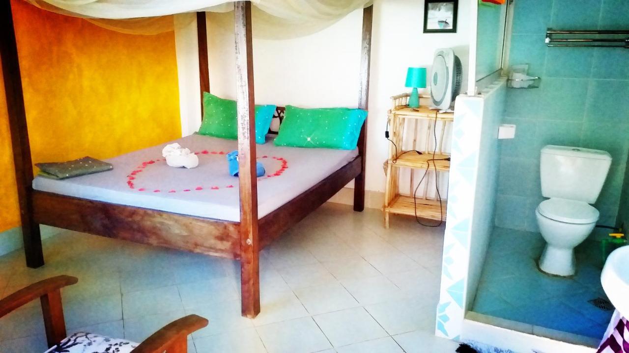 Diani Hostel Praia de Diani Exterior foto
